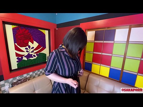 ❤️ Japansk cutie med store bryster onanerer med sexlegetøj og får en orgasme. Hun fortæller i et interview om sin kneppeoplevelse. Kæmpe bryster og behårede fisse stønner højt. Osakaporn ️❌ Sex video at da.4k-porno.ru ☑