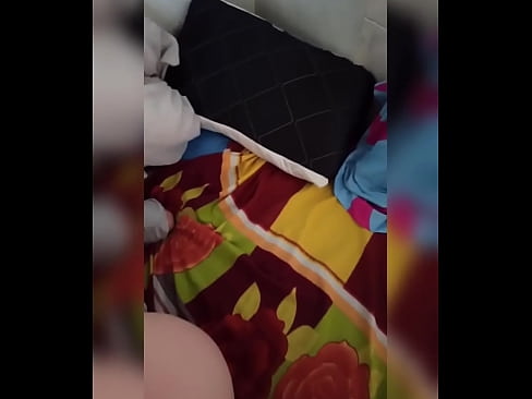 ❤️ Min værelseskammerat bliver alene hjemme fordi hendes mand er på ferie og jeg benytter lejligheden til at kneppe hende og fylde hendes røv med mælk ️❌ Sex video at da.4k-porno.ru ☑